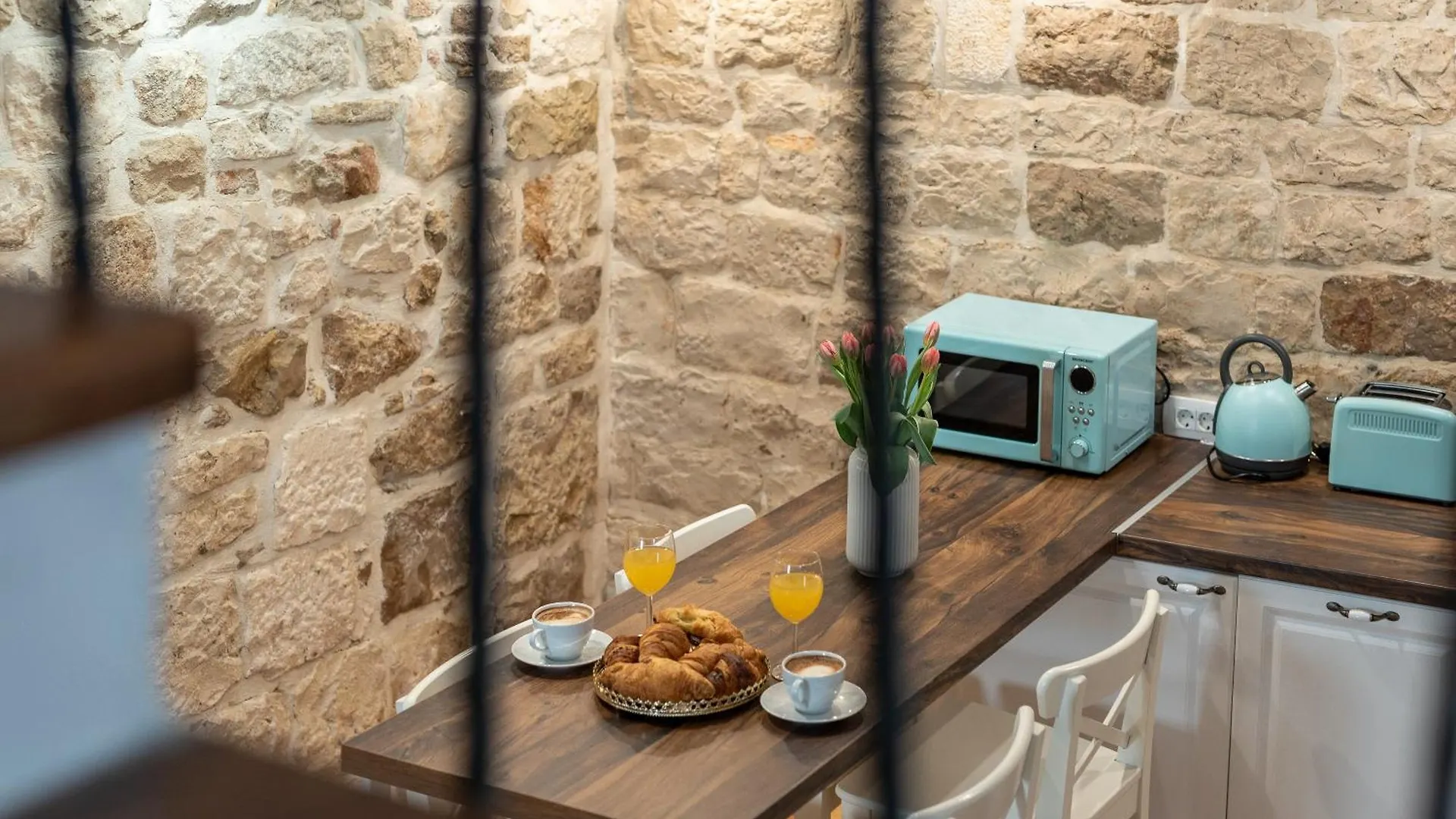 Villa Manero Trogir 0*,  Croacia